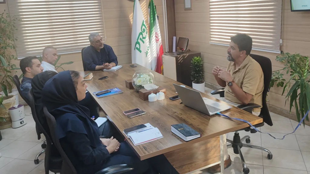 علی روشنایی مشاور توسعه کسب و کار