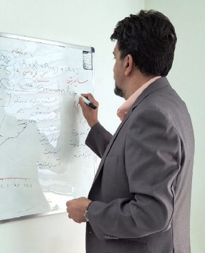 تصویر دکتر علی روشنایی